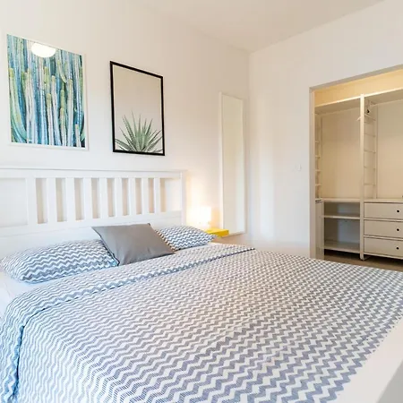 Apartment Sunny&charming W2 Bikes & Parking *